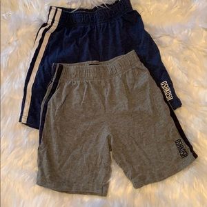 Boy’s shorts size 6